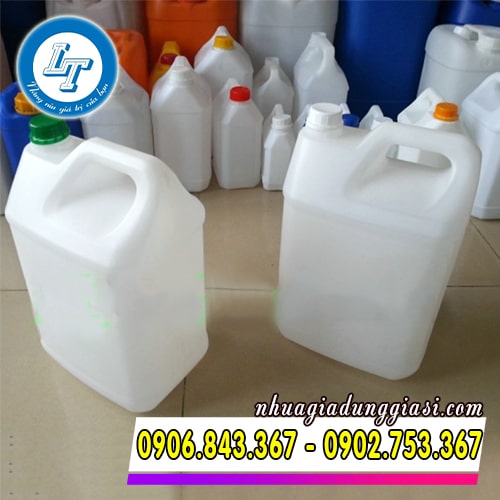 Can nhựa dày dặn chất liệu an toàn khi sử dụng