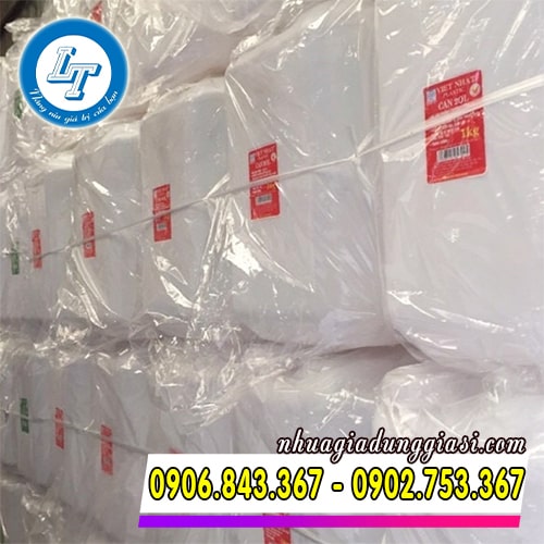 Can nhựa sẵn hàng ổn định tại kho