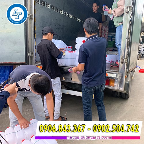 Can nhựa trắng giao hàng toàn quốc Can nhựa trắng giao hàng toàn quốc