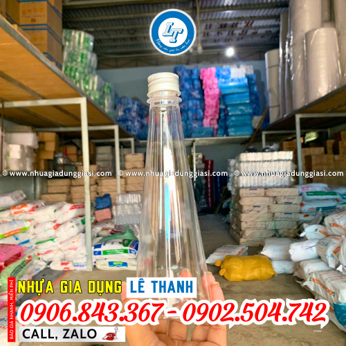 Chai nhựa tam giác đựng trà sữa Chai nhựa tam giác đựng trà sữa