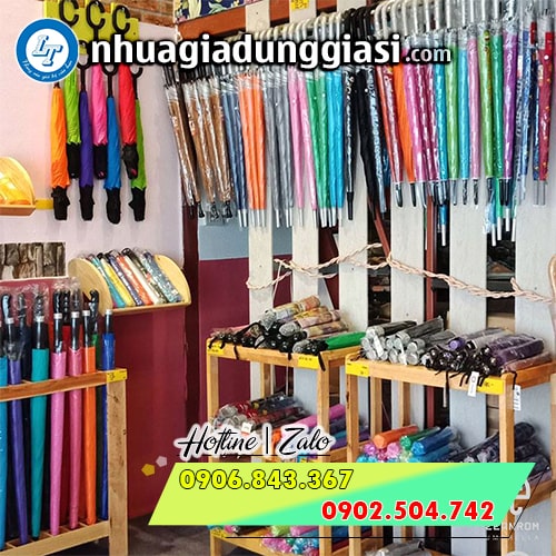 Cửa hàng bán dù cầm tay giá sỉ TPHCM Cửa hàng bán dù cầm tay giá sỉ TPHCM