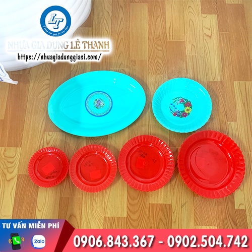 Dĩa nhựa đủ size Dĩa nhựa đủ size