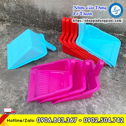 Đồ hốt rác cán liền Đồ hốt rác cán liền