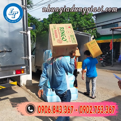 Đội ngũ nhân viên giao hàng Lê Thanh