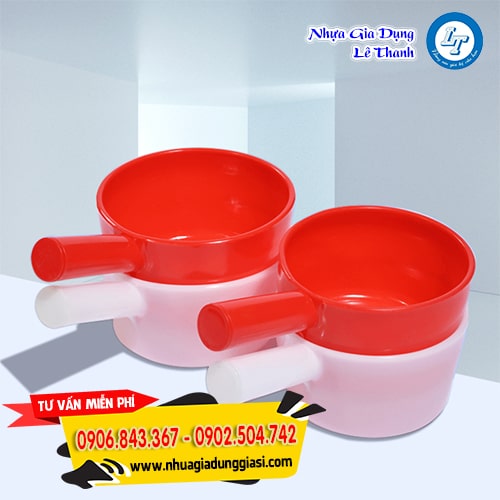 Gáo múc nước nhựa dẻo dai bền bỉ Gáo múc nước nhựa dẻo dai bền bỉ