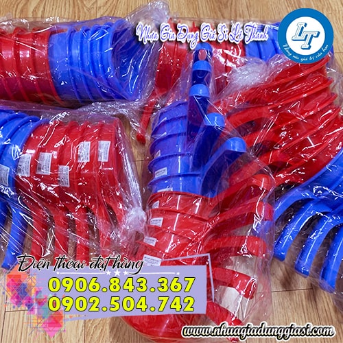 Gáo múc nước sẵn số lượng giá rẻ Gáo múc nước sẵn số lượng giá rẻ