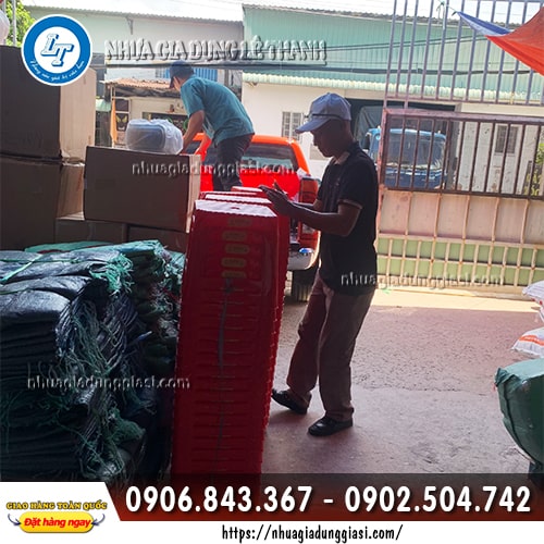 Ghế lùn đại giao hàng tận nơi Ghế lùn đại giao hàng tận nơi