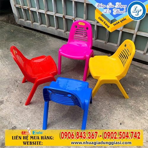 Ghế nhựa cho bé nhiều màu sắc Ghế nhựa cho bé nhiều màu sắc