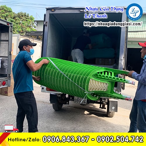 Ghế nhựa giao hàng nhanh chóng Ghế nhựa giao hàng nhanh chóng