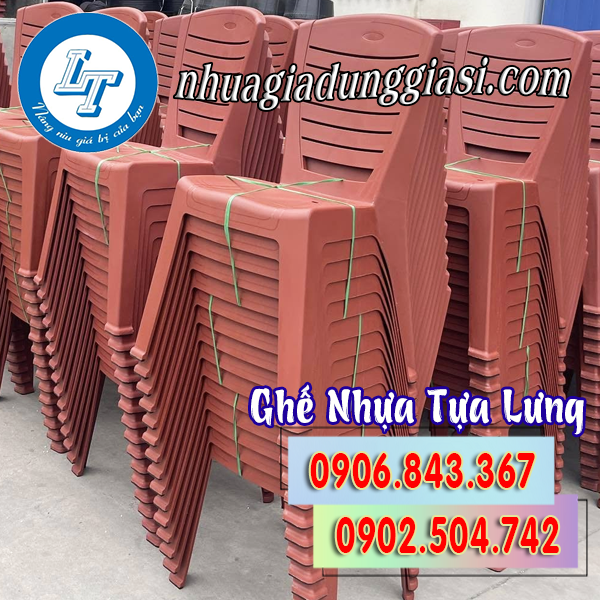 Ghế nhựa lớn tựa lưng nâu