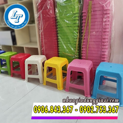 Ghế nhựa thấp đa dạng màu sắc Ghế nhựa thấp đa dạng màu sắc