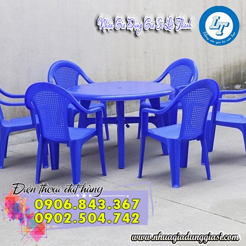 Ghế nhựa tựa lưng dày chắc chịu tải trọng tốt Ghế nhựa tựa lưng dày chắc chịu tải trọng tốt