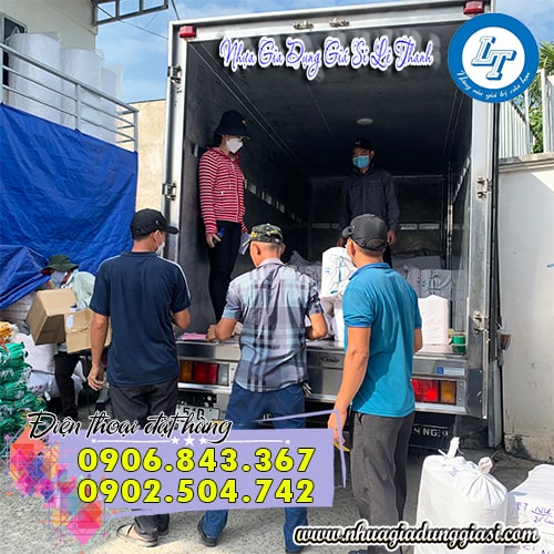 Giao bàn chải chà sàn