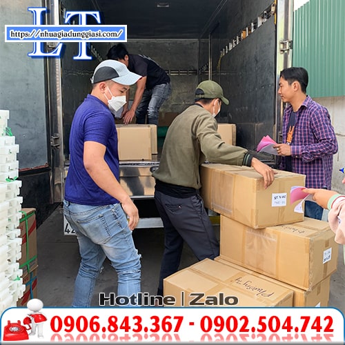 Giao hàng đến tận nơi đúng hẹn Giao hàng đến tận nơi đúng hẹn