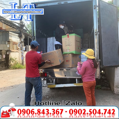 Giao hàng đúng hẹn đúng số lượng toàn quốc Giao hàng đúng hẹn đúng số lượng toàn quốc