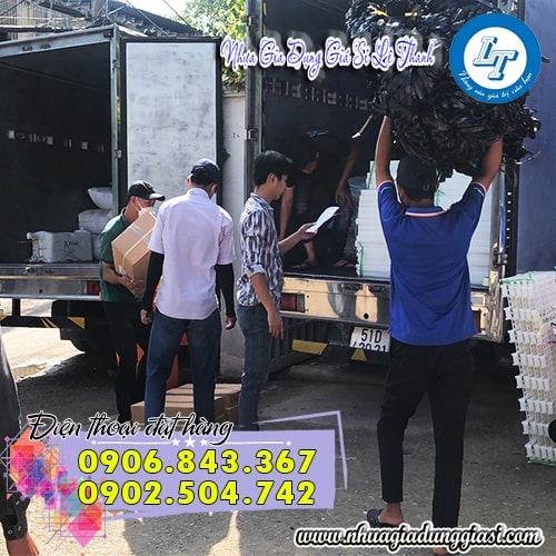 Giao hàng đúng hẹn tận nơi theo yêu cầu nhanh chóng