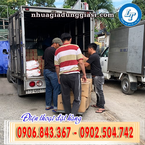 Giao hàng rổ nhựa nhỏ HCM