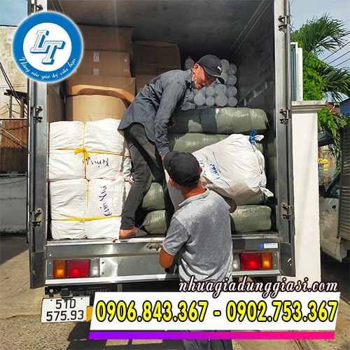 Giao hàng tận chành cho khách tỉnh