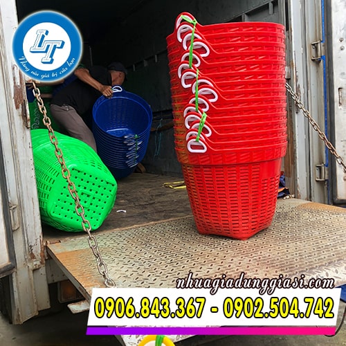 Giao sỉ sọt nhựa cho khách