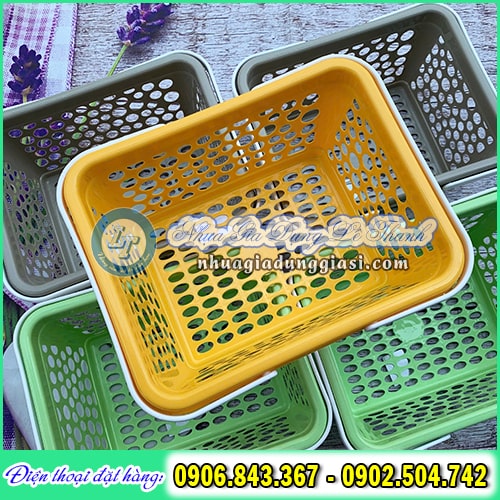 Giỏ nhựa chữ nhật có quai thoáng khí Giỏ nhựa chữ nhật có quai thoáng khí