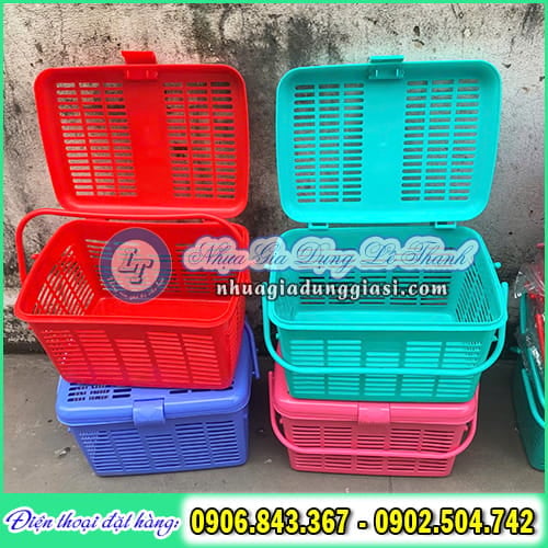 Giỏ nhựa có nắp khóa độ bền cao Giỏ nhựa có nắp khóa độ bền cao
