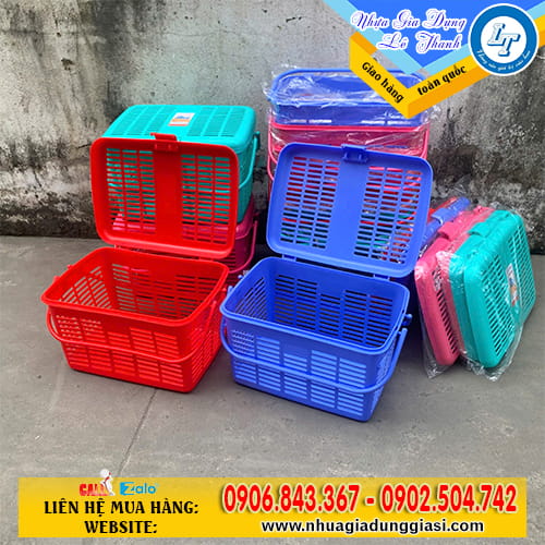 Giỏ nhựa đựng quần áo nắp khóa kín Giỏ nhựa đựng quần áo nắp khóa kín
