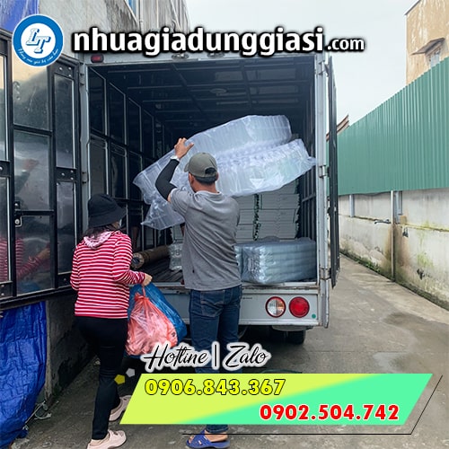 Hỗ trợ giao hàng tận nơi nhanh chóng Hỗ trợ giao hàng tận nơi nhanh chóng