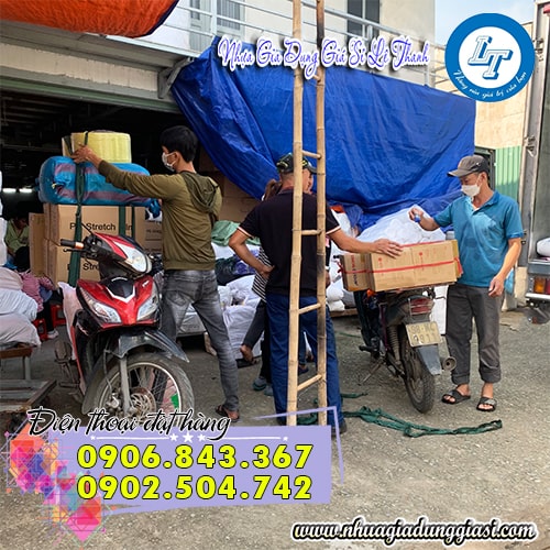 Hỗ trợ giao nhanh bằng xe máy cho đơn khách cần gấp