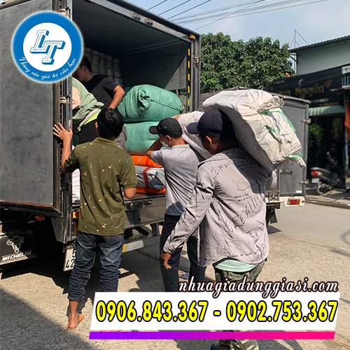 Hoạt động vận đơn giao hàng mỗi sáng