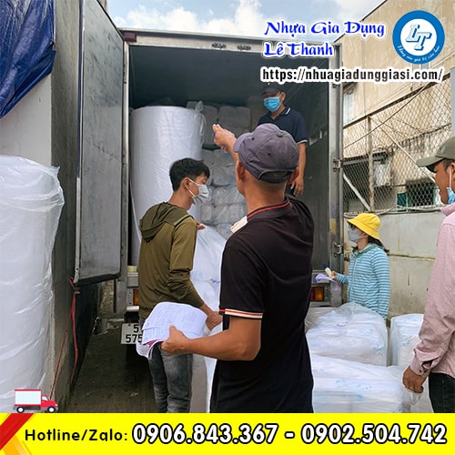 Hộp đựng giấy cuộn tròn giao nhanh Hộp đựng giấy cuộn tròn giao nhanh