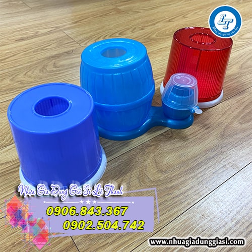 Hộp đựng khăn giấy đủ kiểu đủ màu