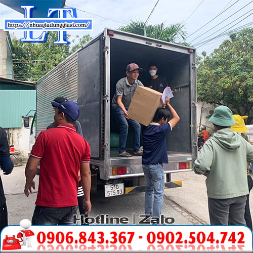 Hộp nhựa 3 ngăn dùng 1 lần giao nhanh Hộp nhựa 3 ngăn dùng 1 lần giao nhanh