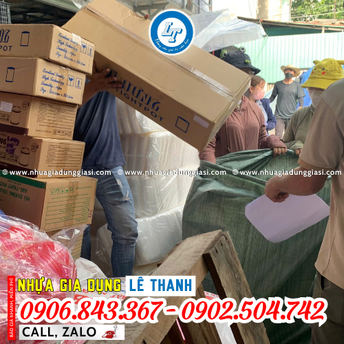 Hộp nhựa đựng thực phẩm giao tận nơi Hộp nhựa đựng thực phẩm giao tận nơi