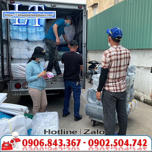 Hộp nhựa trong suốt giao hàng tận nơi Hộp nhựa trong suốt giao hàng tận nơi