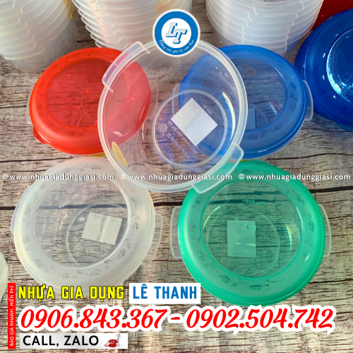 Hộp thực phẩm có nắp kín chắc Hộp thực phẩm có nắp kín chắc