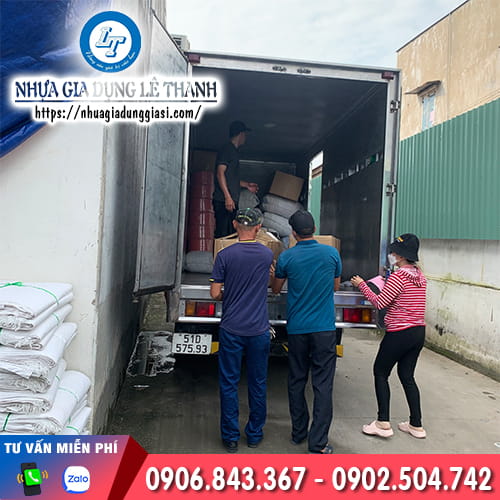 Hũ đựng tăm giao hàng nhanh Hũ đựng tăm giao hàng nhanh