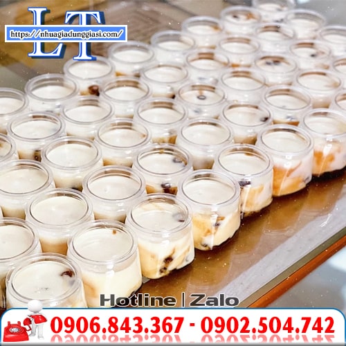 Hũ nhựa trong suốt đựng sữa chua Hũ nhựa trong suốt đựng sữa chua
