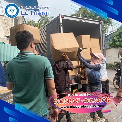 Hũ nhựa vuông 1600ml giao hàng tận nơi Hũ nhựa vuông 1600ml giao hàng tận nơi