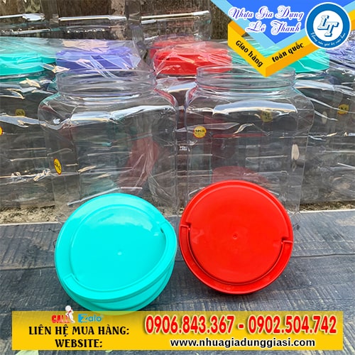Hũ nhựa vuông nắp quai cao cấp Hũ nhựa vuông nắp quai cao cấp