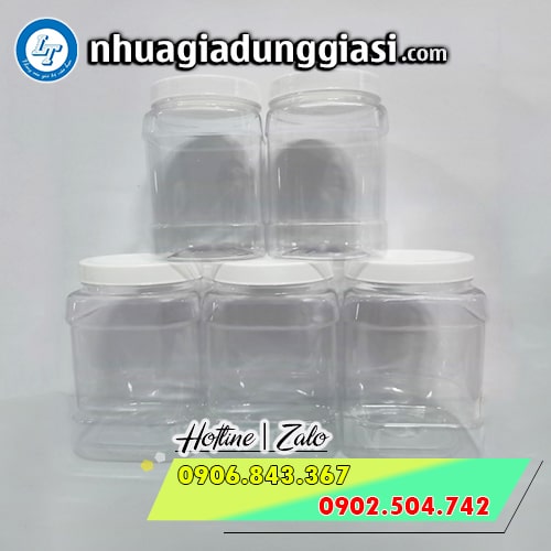 Hũ nhựa vuông trơn láng dễ vệ sinh chùi rửa Hũ nhựa vuông trơn láng dễ vệ sinh chùi rửa