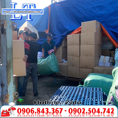 Hũ sữa chua PET sọc giao hàng nhanh Hũ sữa chua PET sọc giao hàng nhanh