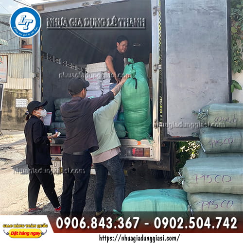 Kệ nhựa giao hàng nhanh chóng Kệ nhựa giao hàng nhanh chóng