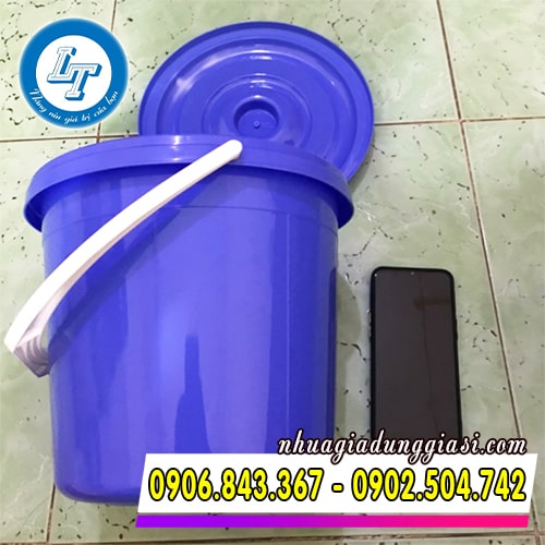 Kích thước xô nhỏ không tốn nhiều diện tích không gian