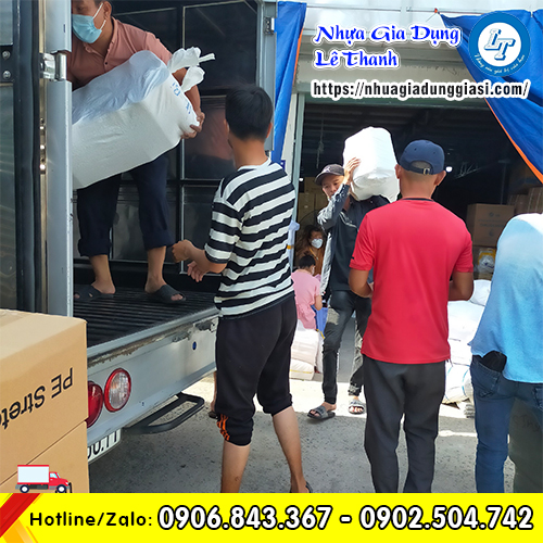 Ky nhựa hốt rác giao nhanh đúng hẹn Ky nhựa hốt rác giao nhanh đúng hẹn