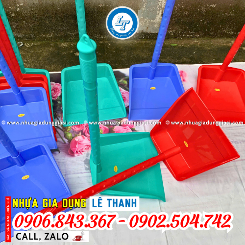 Ky rác nhựa cán dài độ bền cao Ky rác nhựa cán dài độ bền cao
