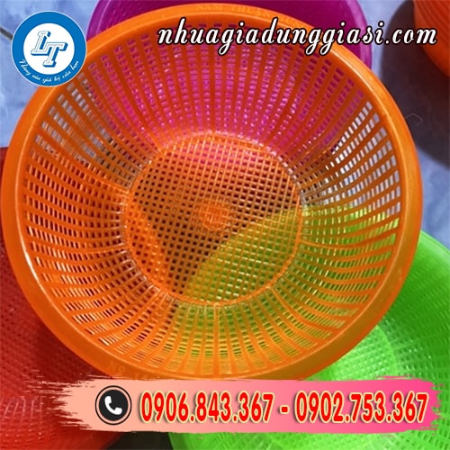 Lỗ thoát khí nhỏ hạn chế rơi rớt vật dụng