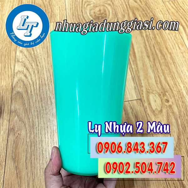 Ly nhựa 2 màu cao đẹp