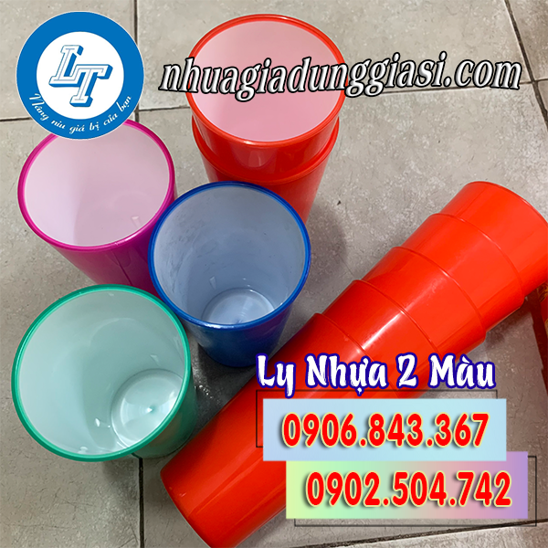 Ly nhựa 2 màu cao giá rẻ