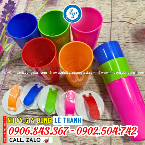Ly nhựa 500ml nắp bật chịu nhiệt tốt Ly nhựa 500ml nắp bật chịu nhiệt tốt