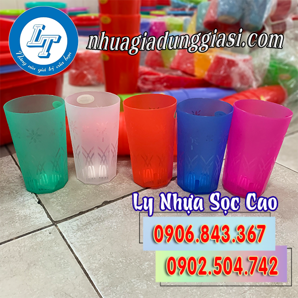 Ly nhựa sọc cao giá rẻ